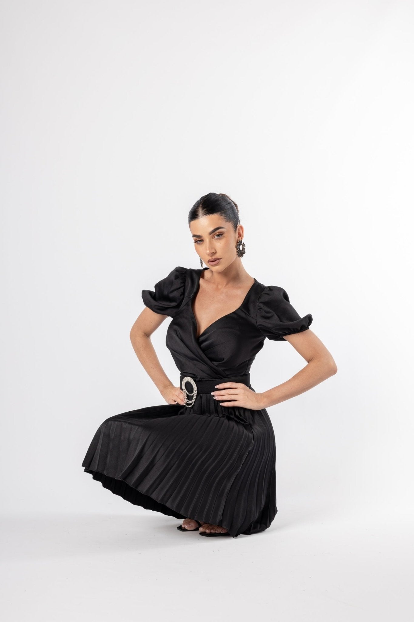 Serénité Belted Dress Black - House of Banke